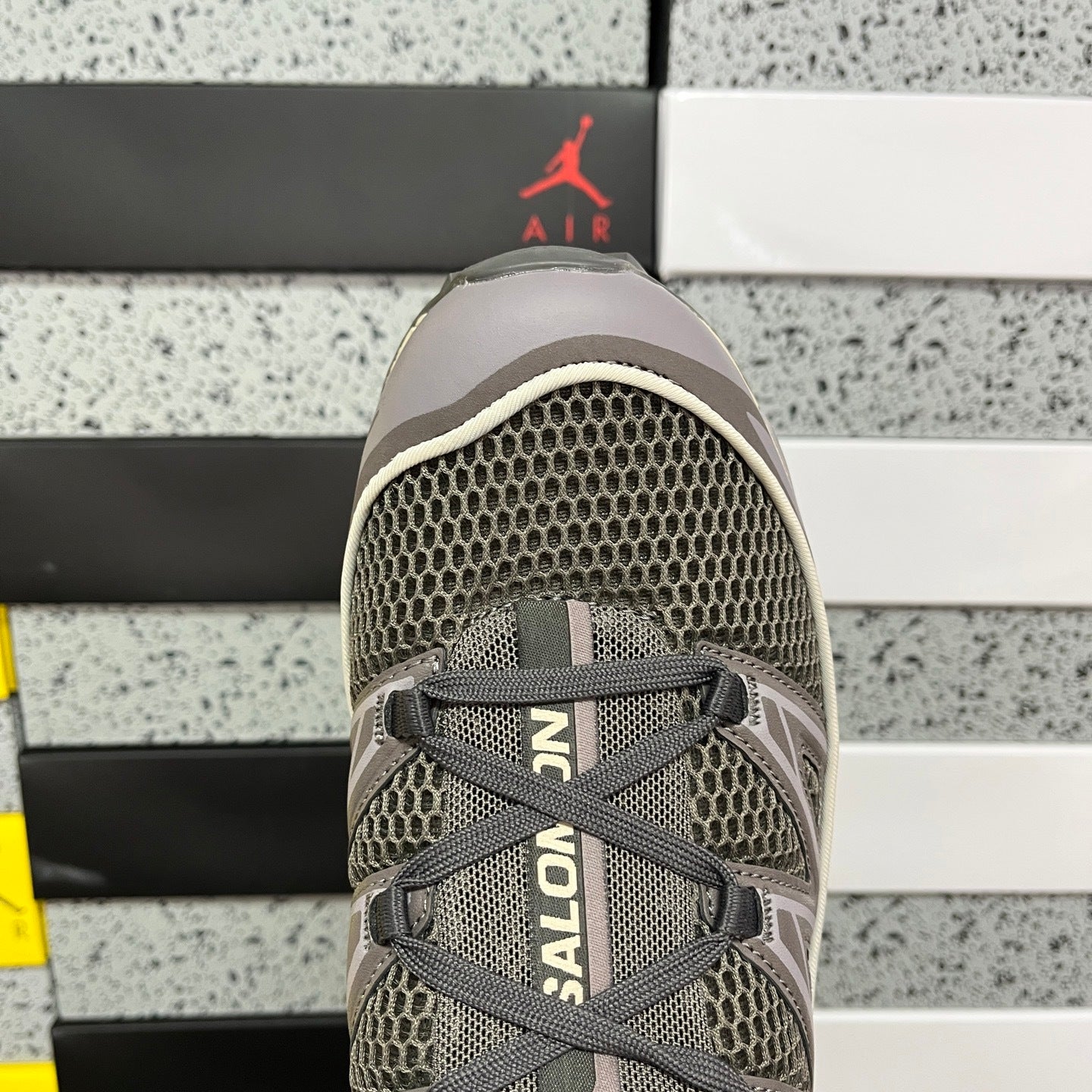 SALOMON-XT-6 Expanse Seasonal 'Plum Kitten'