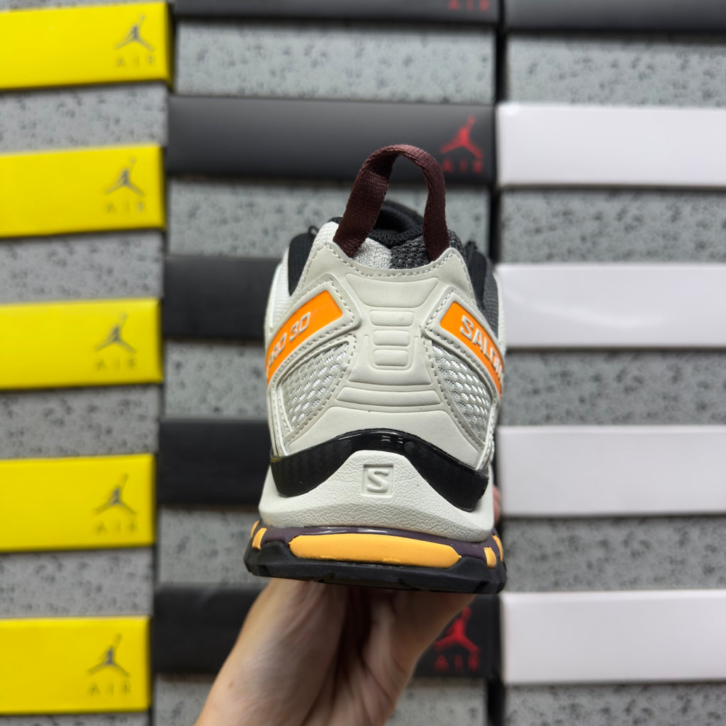 SALOMON-XA Pro 3D 'Icicle Turmeric Nocturne'