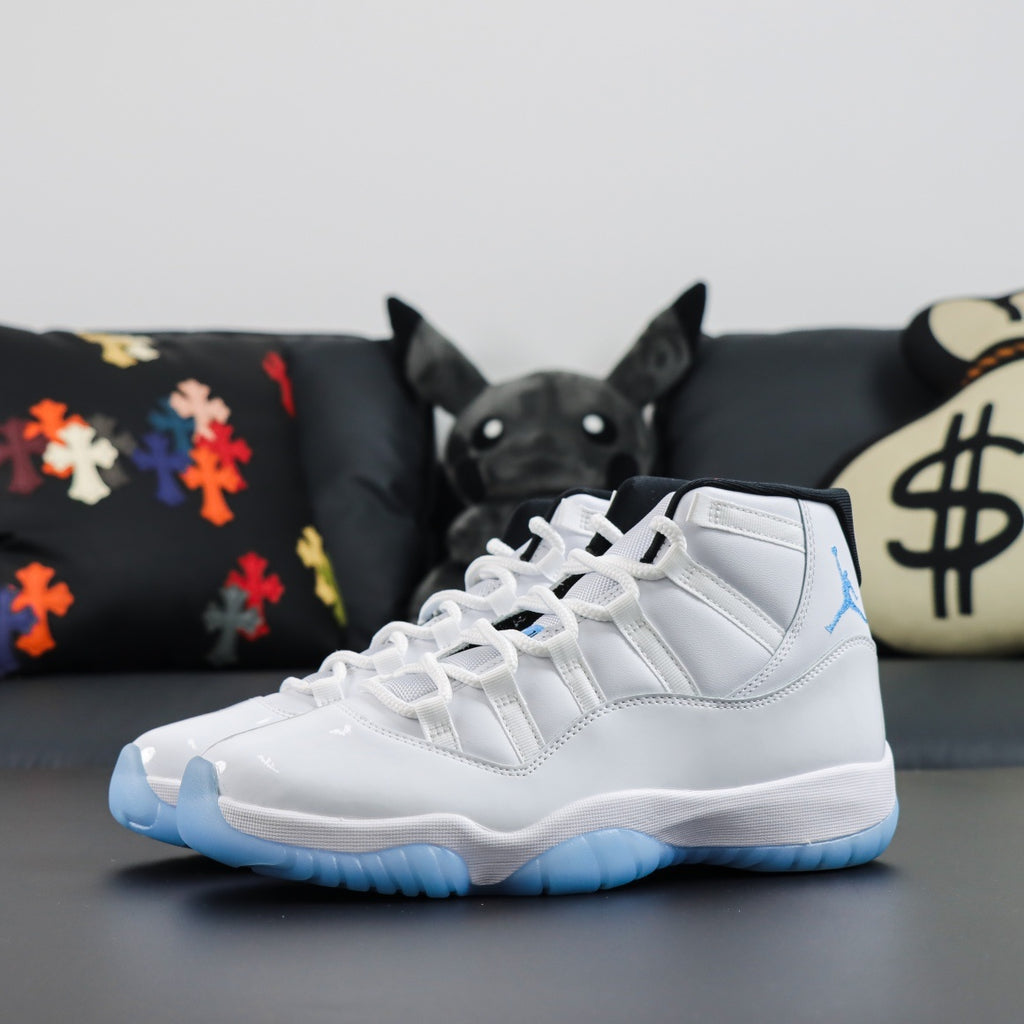 Jordan 11 Retro 'Legend Blue'