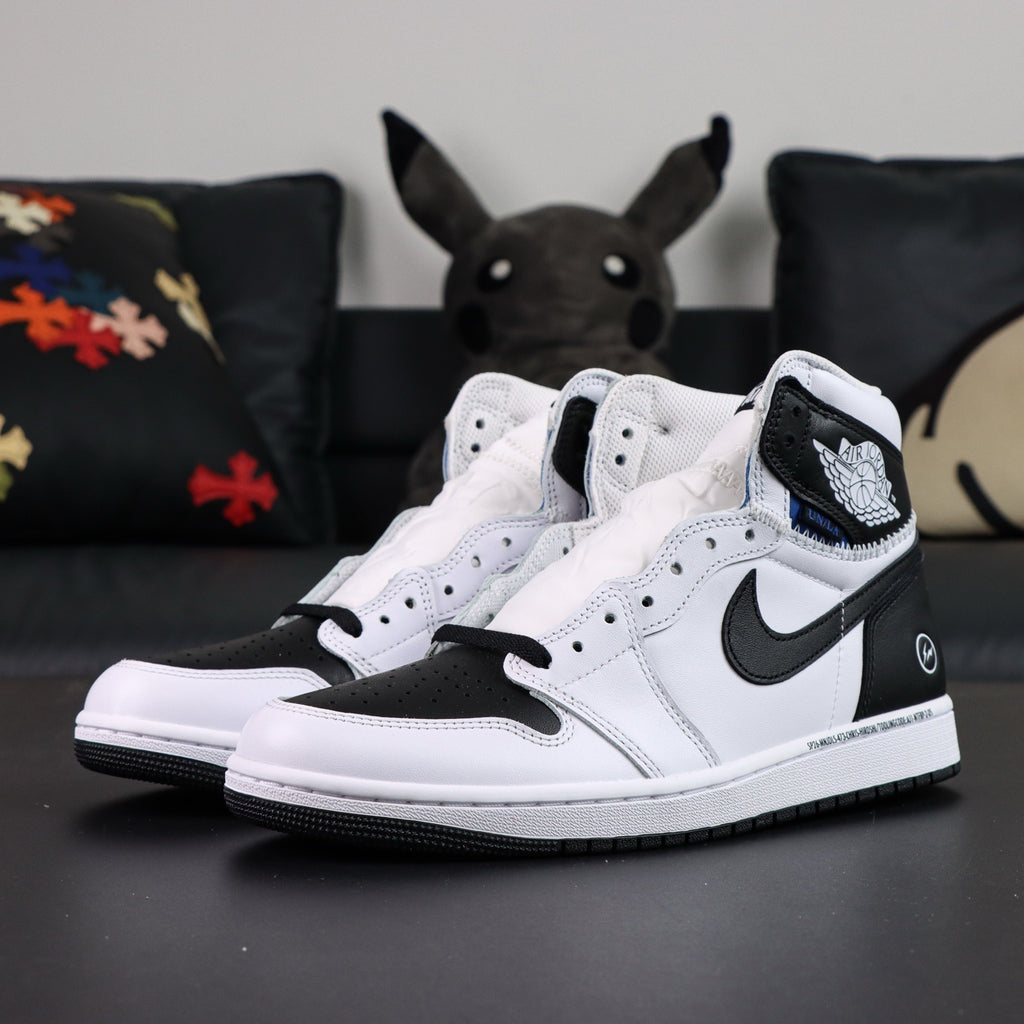Jordan 1 Retro High OG SP x Fragment x Union LA 'White Black'