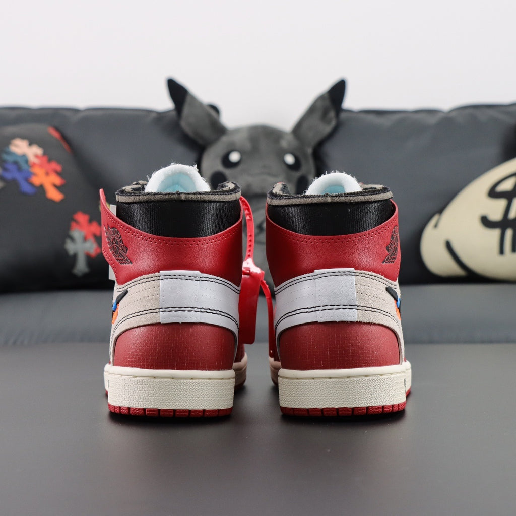Jordan 1 x Off-White Retro High OG 'Chicago'