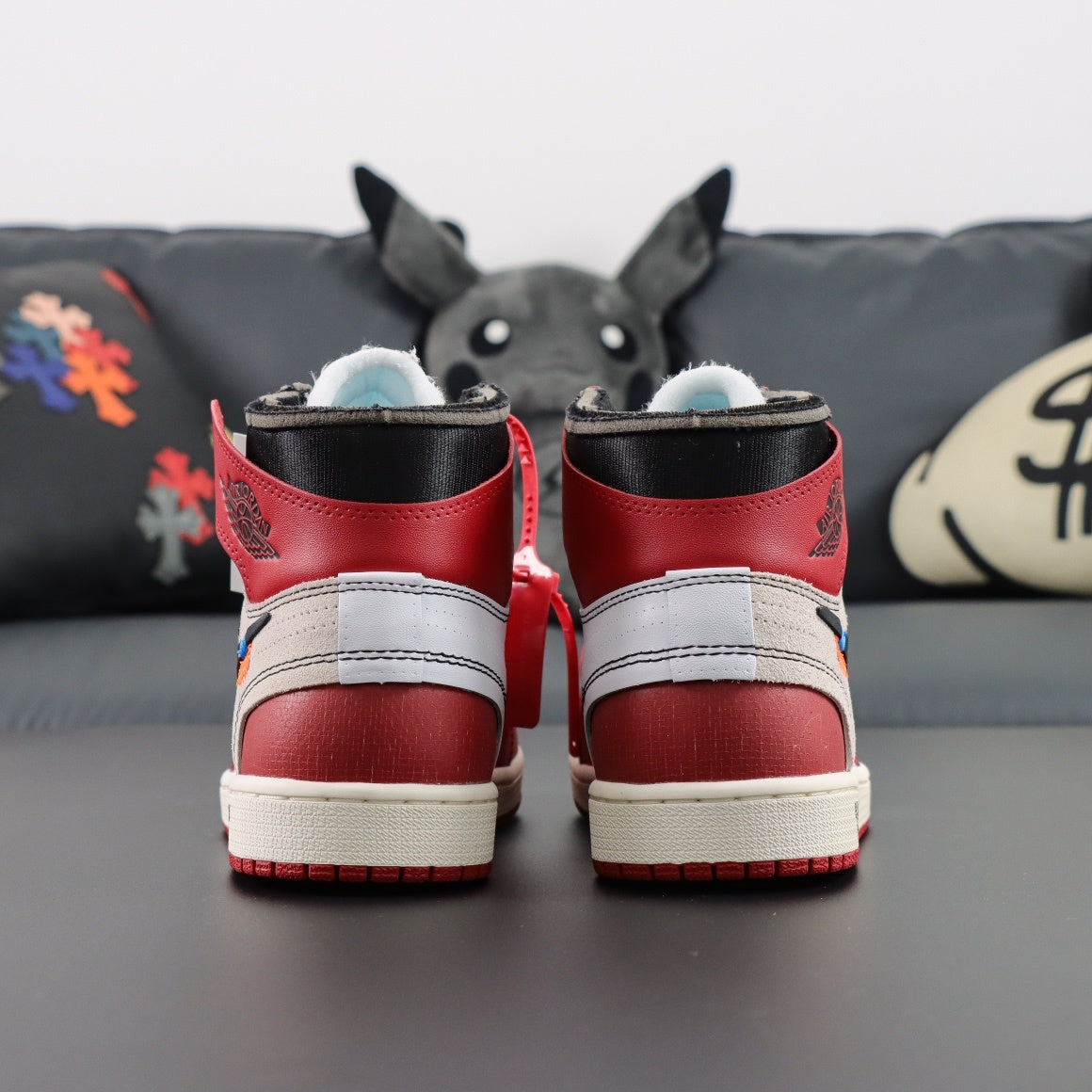 Jordan 1 x Off-White Retro High OG 'Chicago'