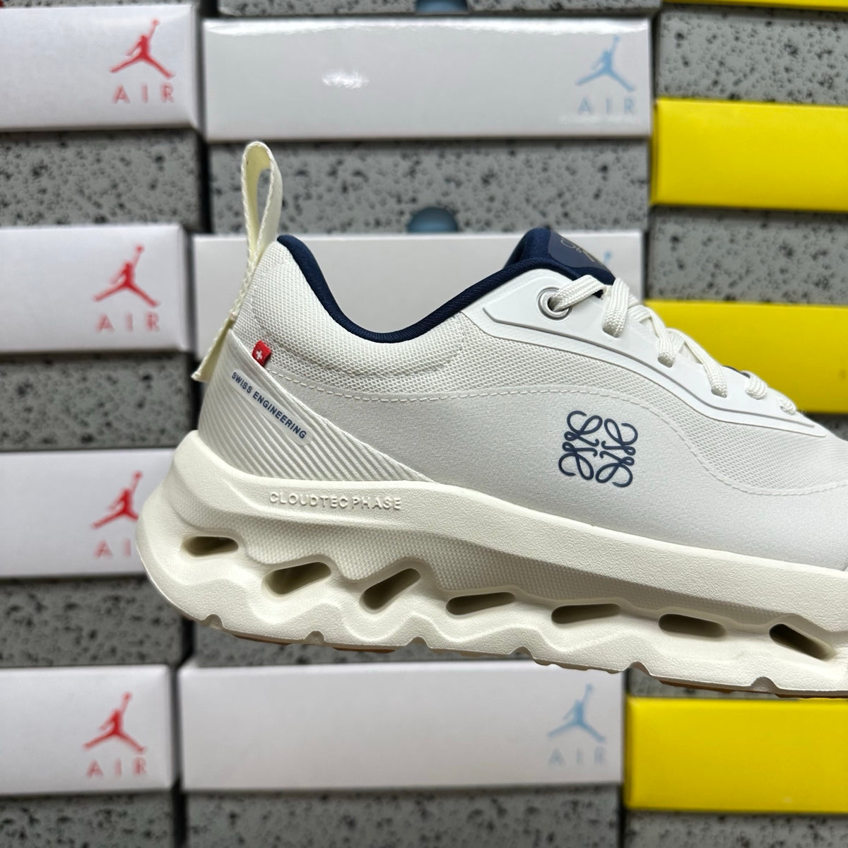 ON - Cloudtilt 2.0 x LOEWE 'White Blue'