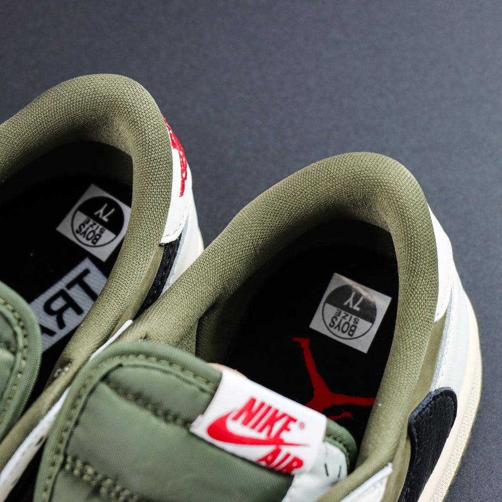Jordan 1 Retro Low OG SP x Travis Scott 'Medium Olive'