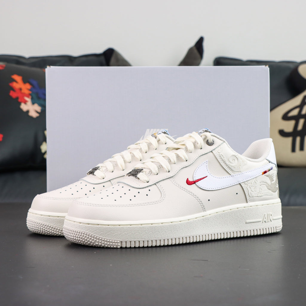 Nike Air Force 1 '07 SE 'LNY'