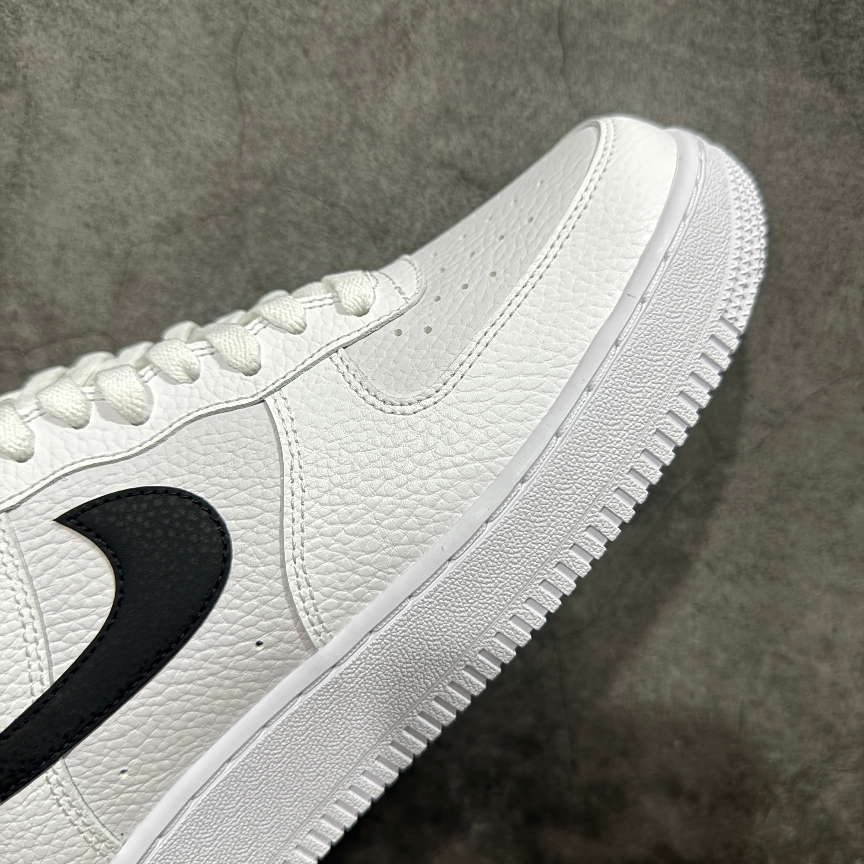 Nike Air Force 1 '07 'White Black'