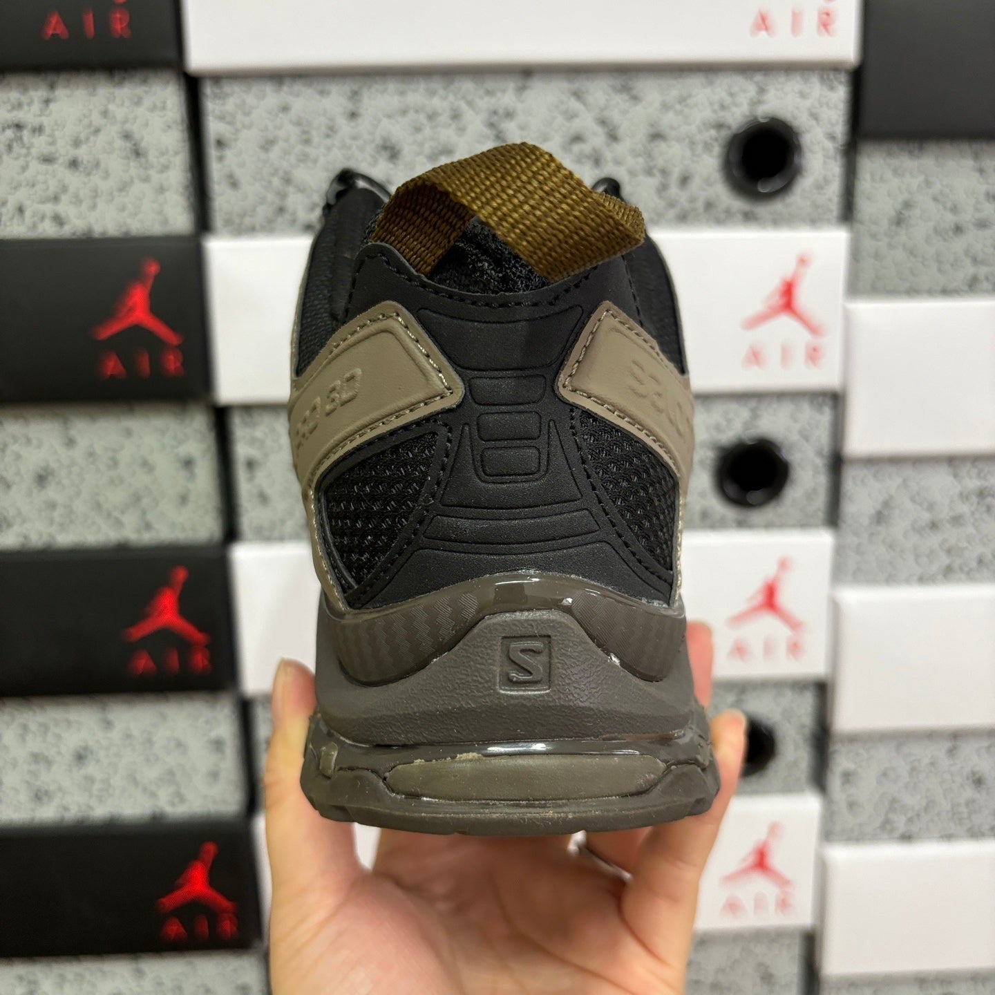 SALOMON-XA Pro 3D La Yuate 'Black Wren Falcon'
