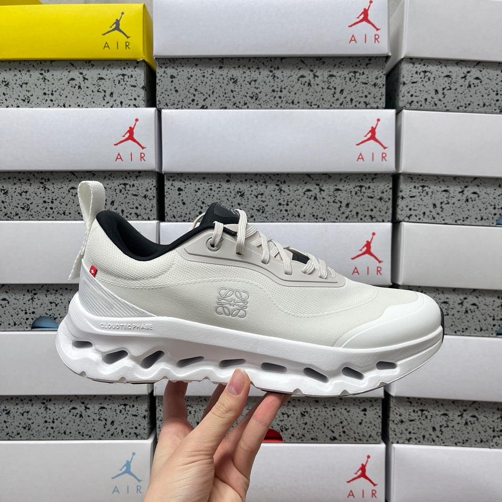 ON - Cloudtilt 2.0 x LOEWE 'Sand White'