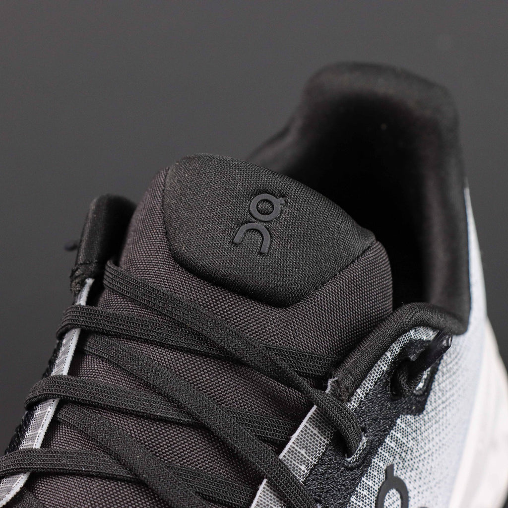 ON - CLOUDTIL Black Ivory