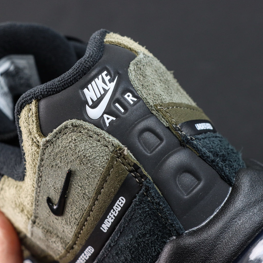 Nike Air Max 95 x Undefeated 'Medium Olive' (Geo La Brea)