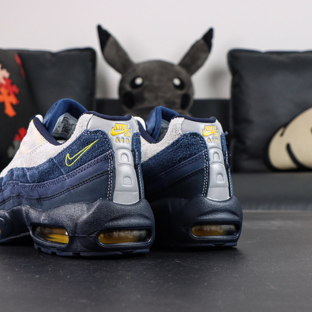 Nike SB Air Max 95 x Eric Koston 'Obsidian Speed Yellow'