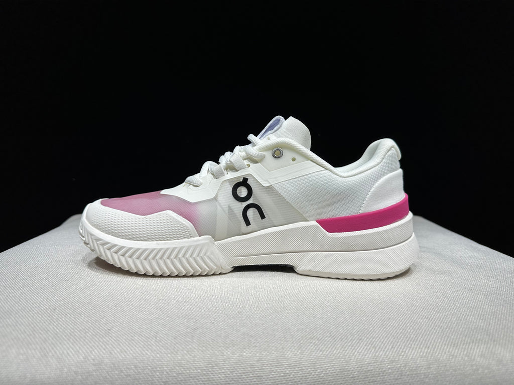 THE ROGER Pro 2 'White | Pink'