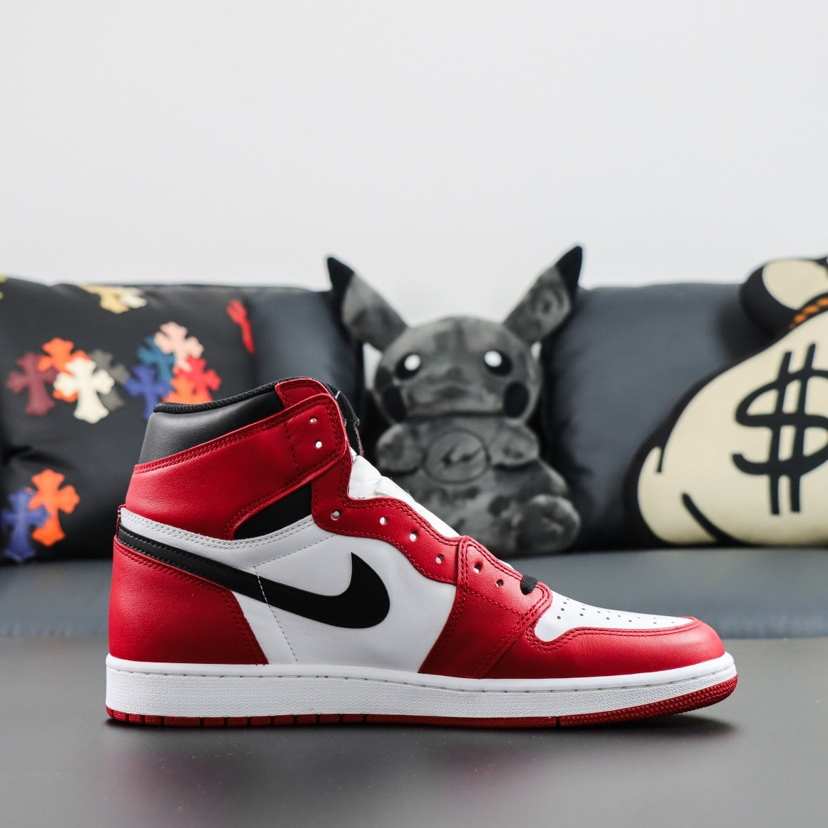 Jordan 1 Retro High OG 'Chicago'