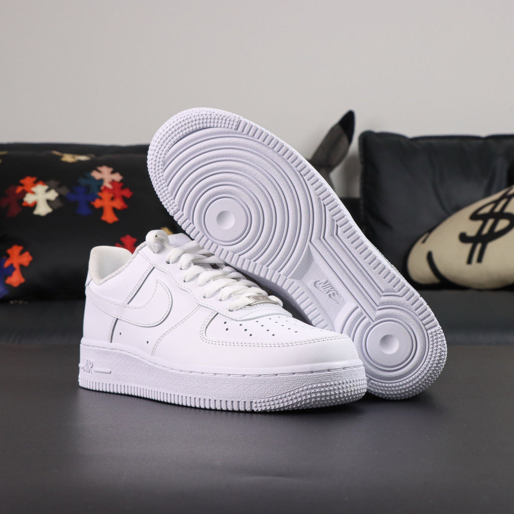 Nike Air Force 1 Low '07 'Triple White'