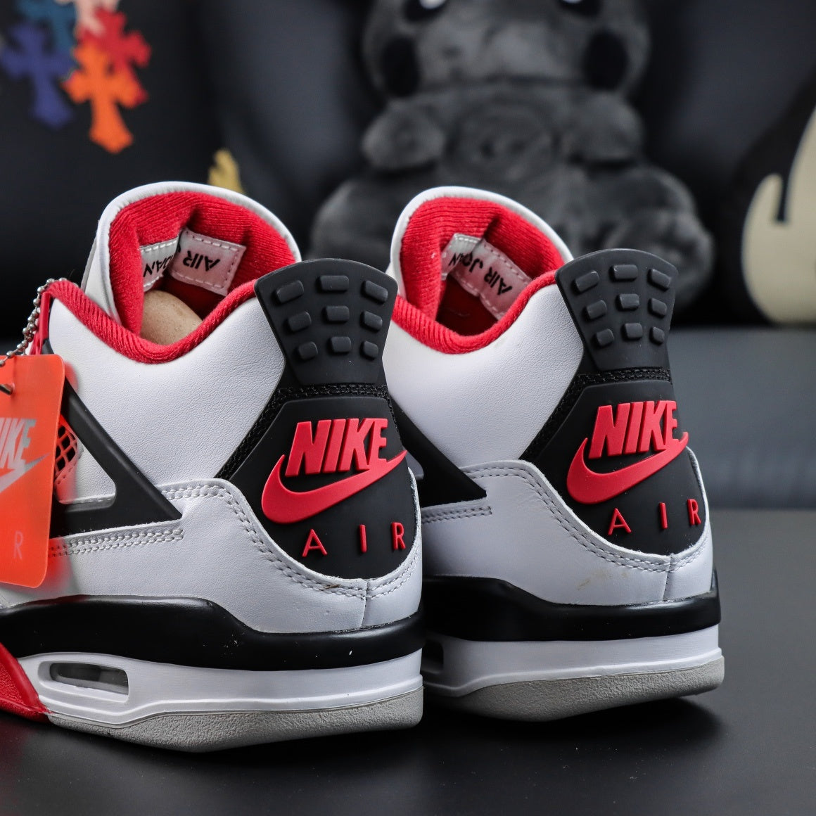 Jordan 4 'Fire Red' 2020