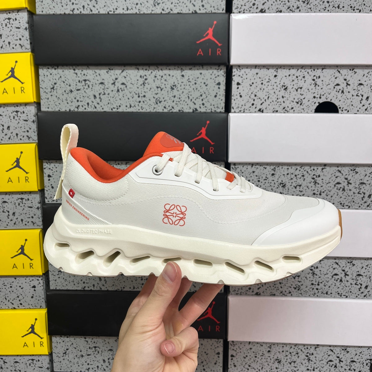 ON - Cloudtilt 2.0 x LOEWE 'White Orange'