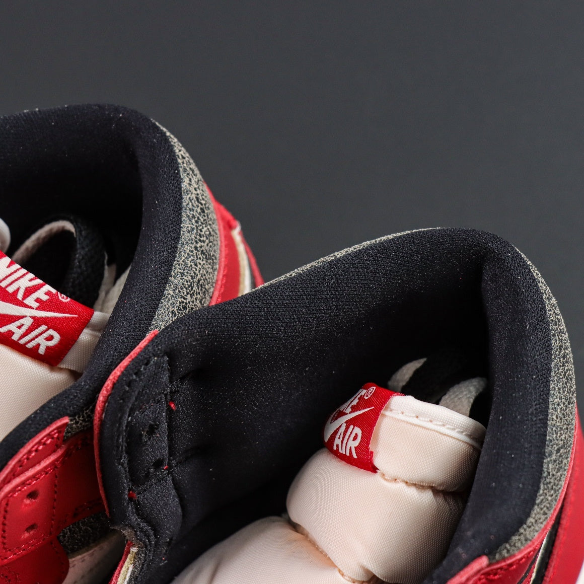 Jordan 1 Retro High OG 'Chicago Lost & Found'
