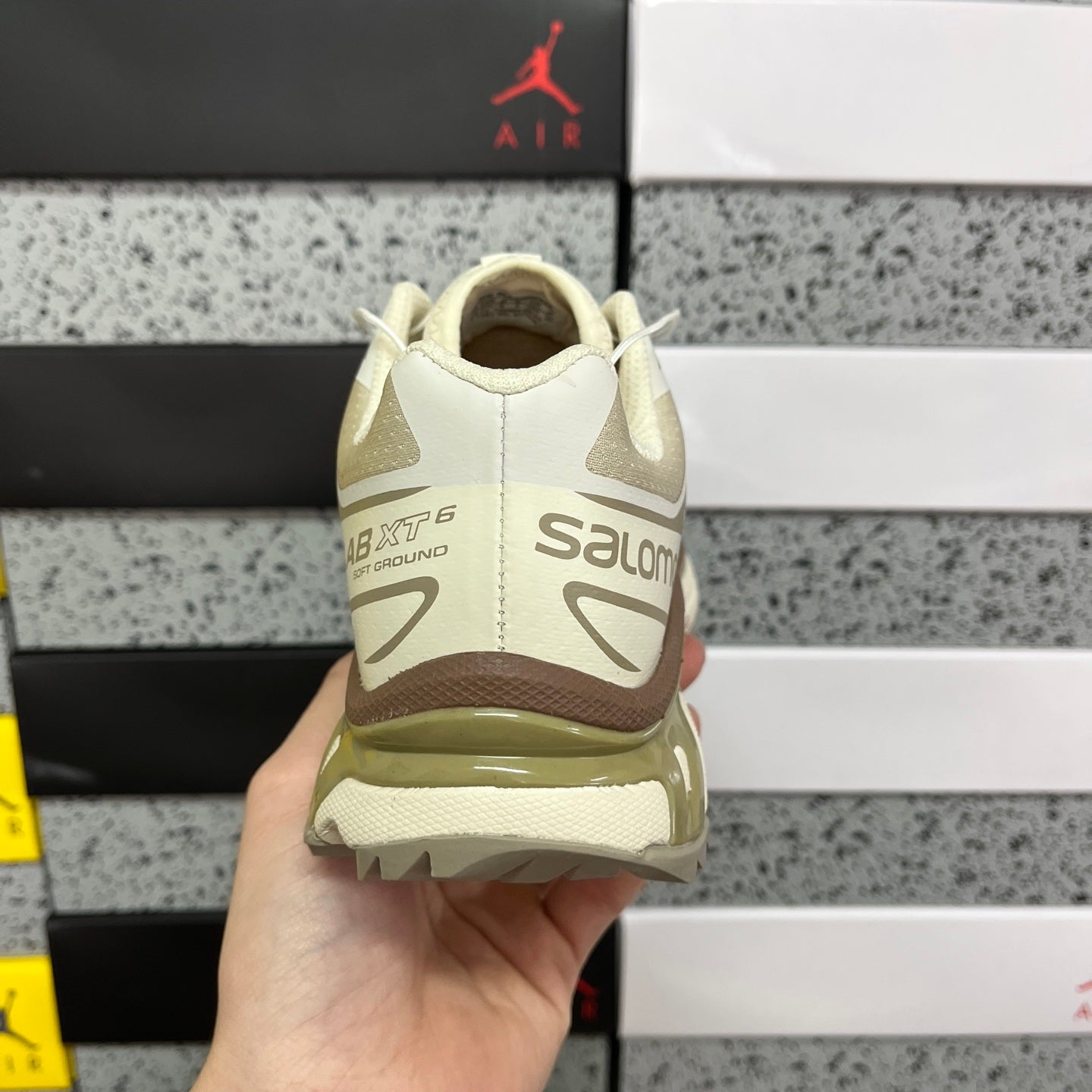 SALOMON-XT-6 'Turtledove Vintage Khaki'