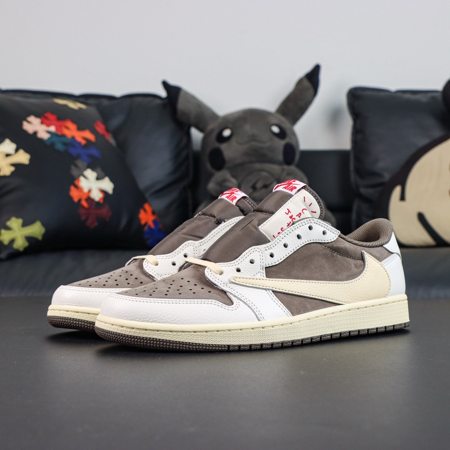 Jordan 1 Low OG x Travis Scott 'Reverse Mocha'