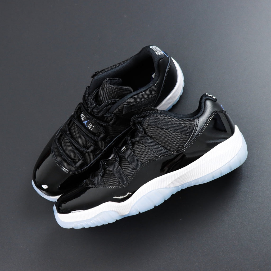 Jordan 11 Low 'Space Jam'