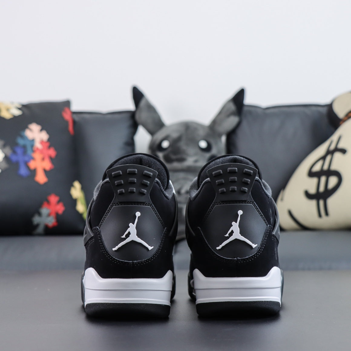Jordan 4 Retro 'White Thunder'