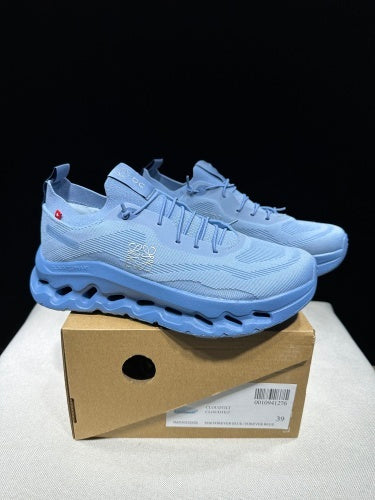 ON - Cloudtilt x Loewe 'Forever Blue'