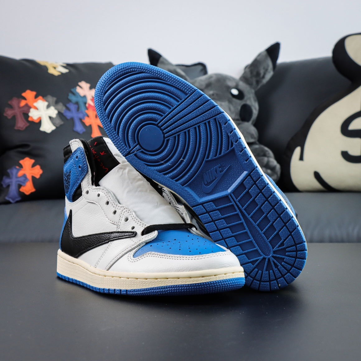 Jordan 1 Retro High x Fragment Design x Travis Scott 'Sail Black Military Blue