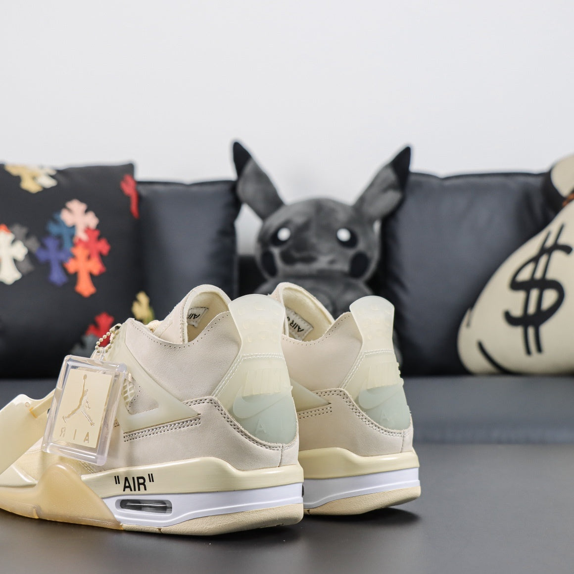 Jordan 4 x Off-White 'Sail'