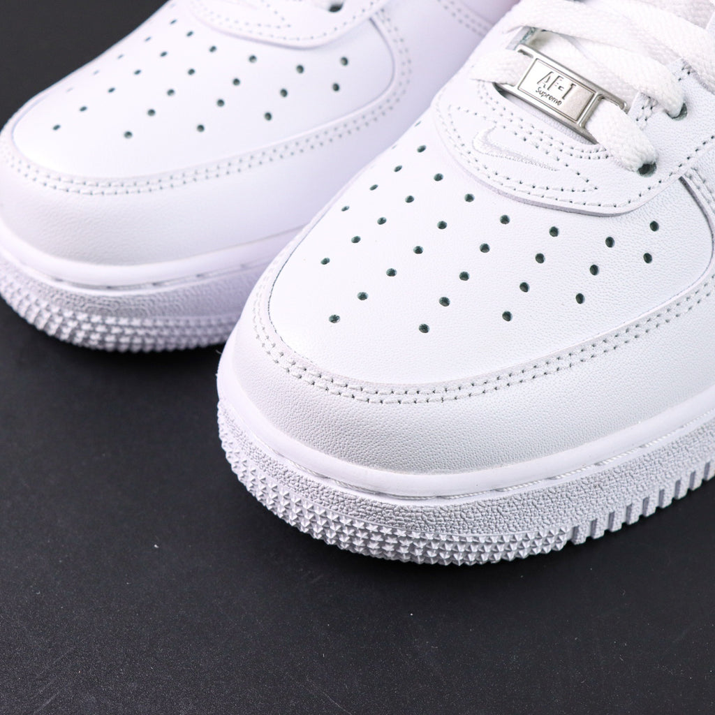Nike Air Force 1 Low x Supreme 'Shanghai'