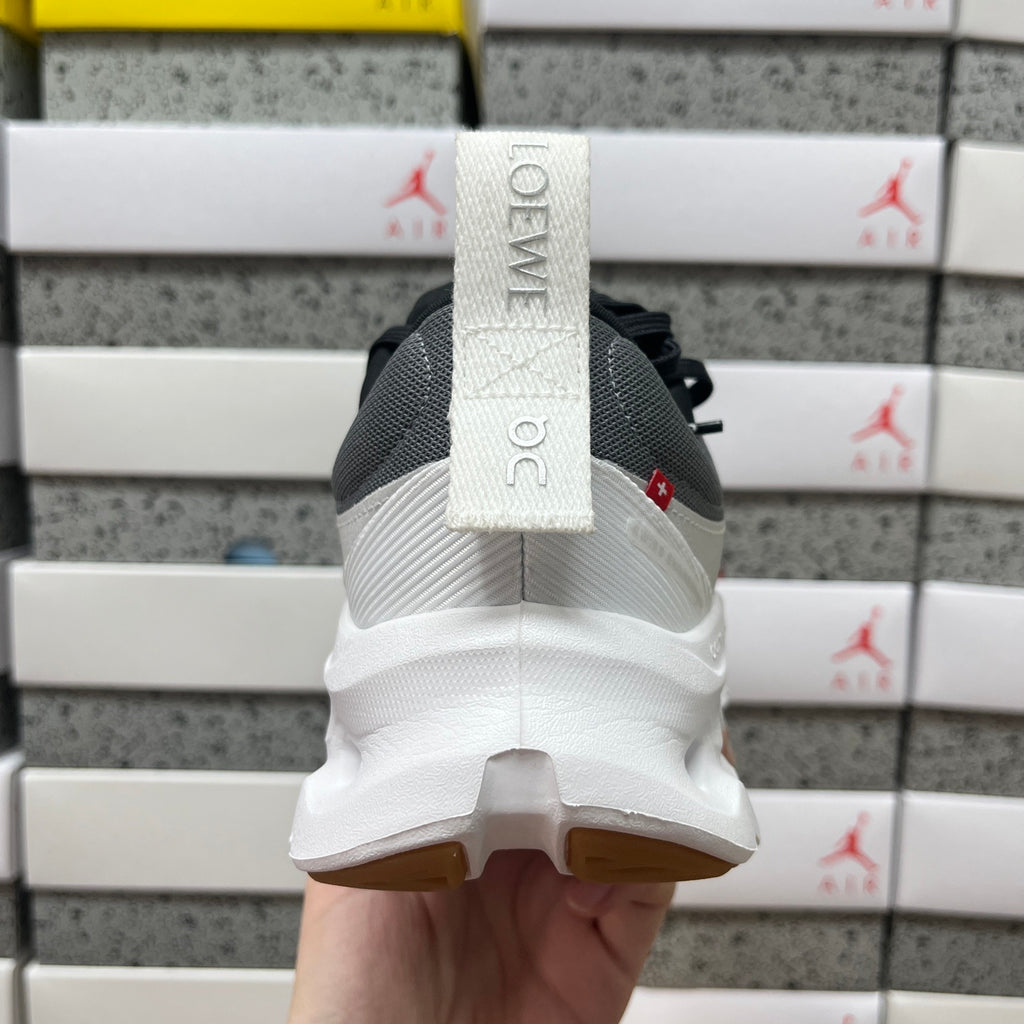 ON - Cloudtilt 2.0 x LOEWE 'Black White'