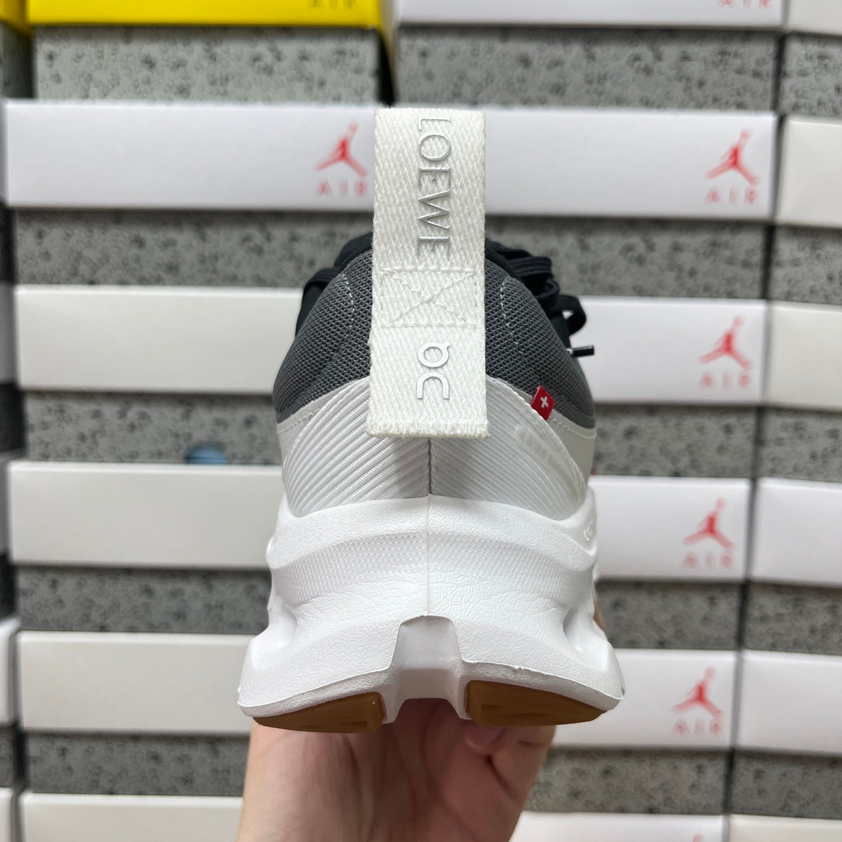 ON - Cloudtilt 2.0 x LOEWE 'Black White'