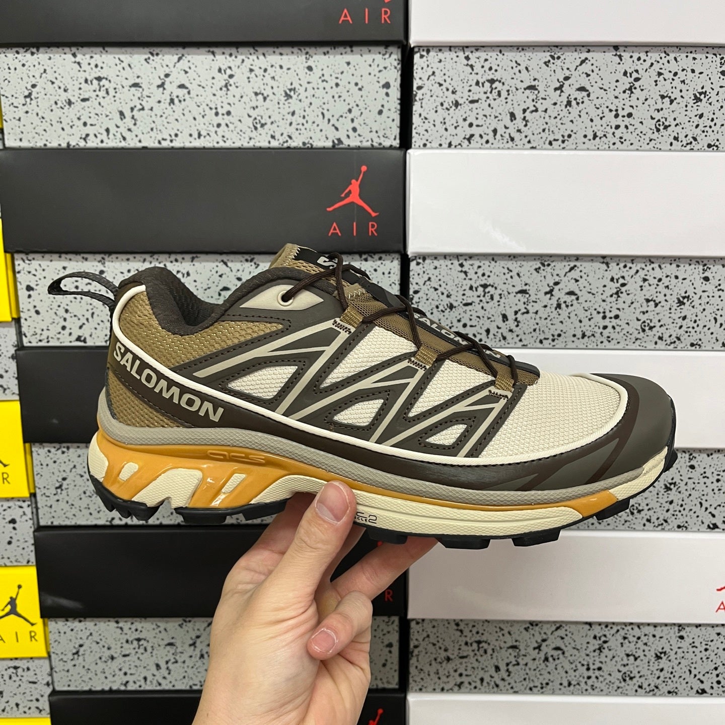 SALOMON-XT-6 Expanse 'Feather Gray Golden Oak'