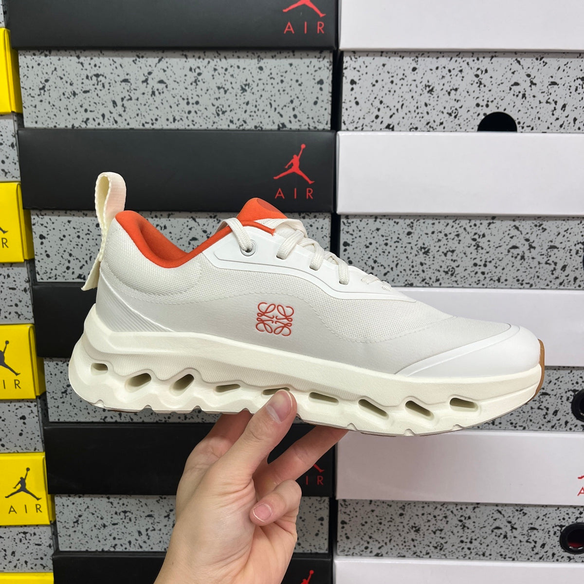 ON - Cloudtilt 2.0 x LOEWE 'White Orange'