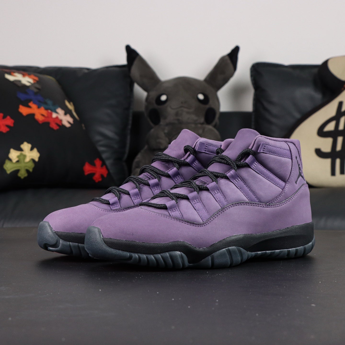 Jordan 11 'Mojave'