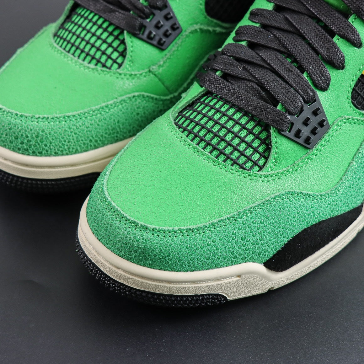 Jordan 4 Retro 'Manila'