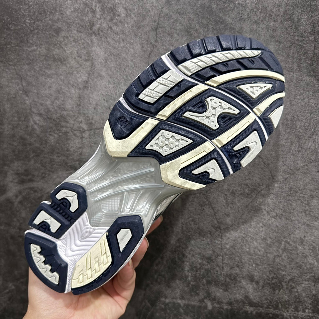 ASICS-Gel-Kayano 14 'White Midnight'