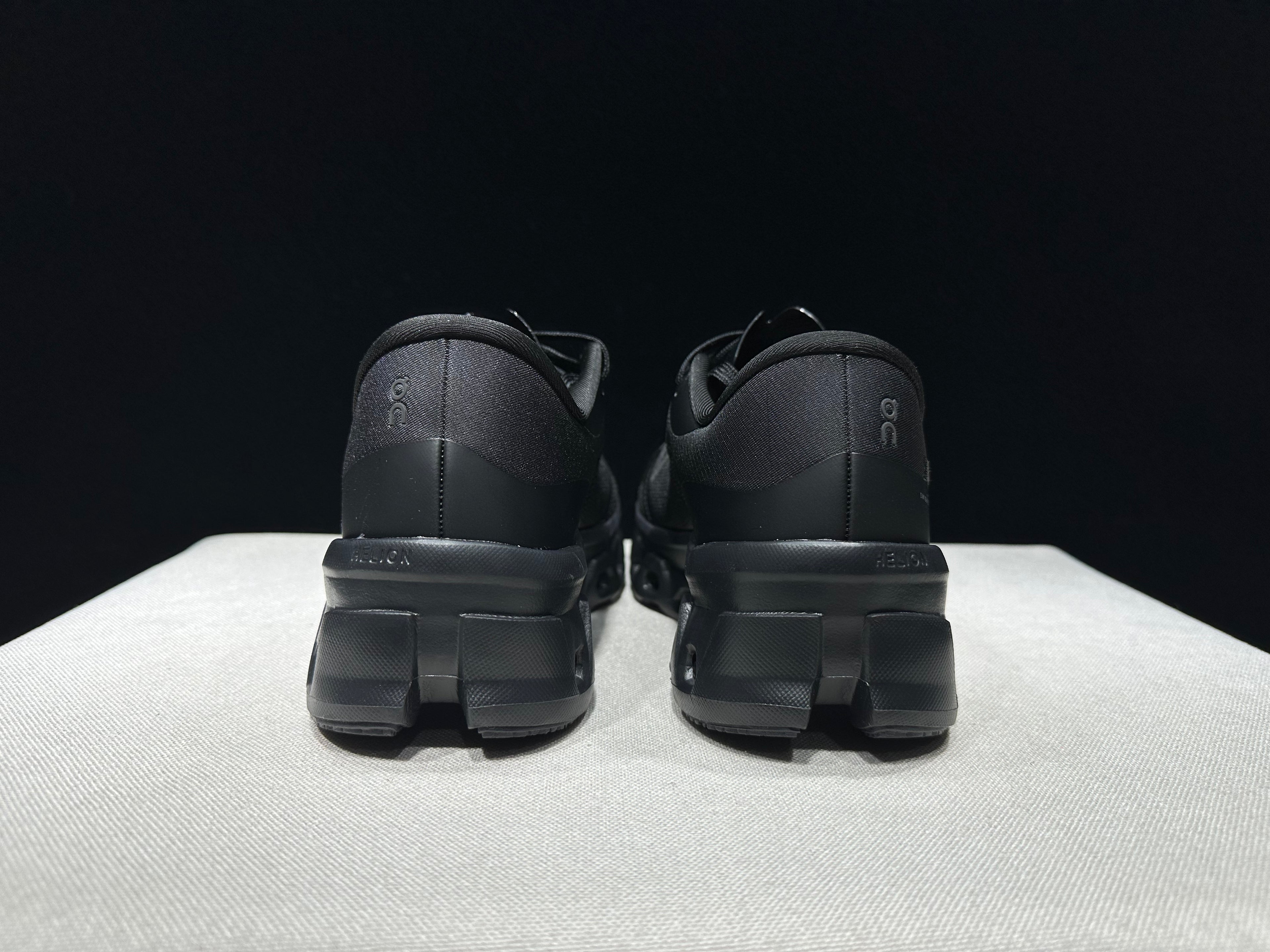 ON - Cloudmonster 2 'POST ARCHIVE FACTION Black'