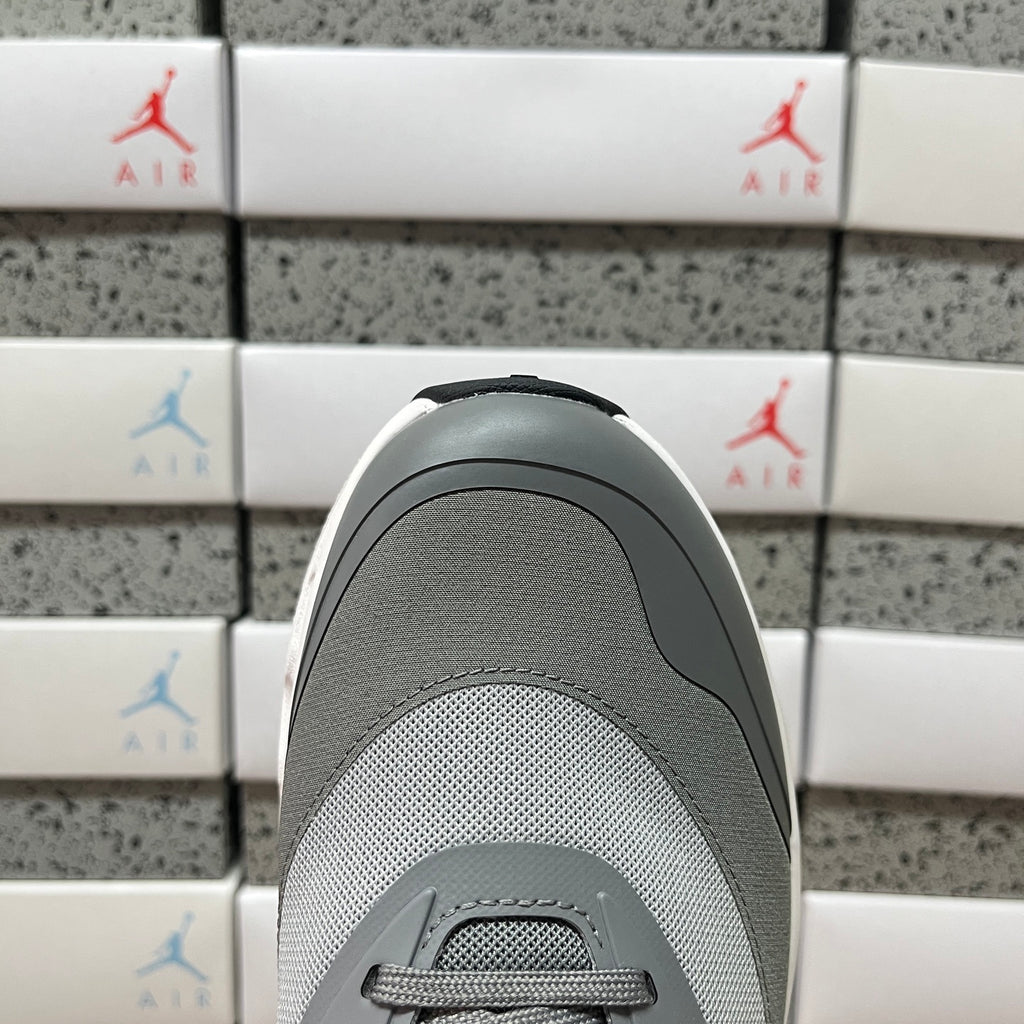 ON - Cloudtilt 2.0 x LOEWE 'Grey'