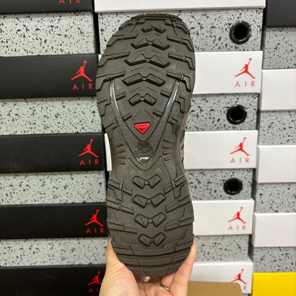 SALOMON-XA Pro 3D La Yuate 'Black Wren Falcon'