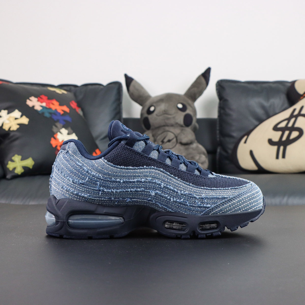 Nike Air Max 95 x Levi's® 'Obsidian'