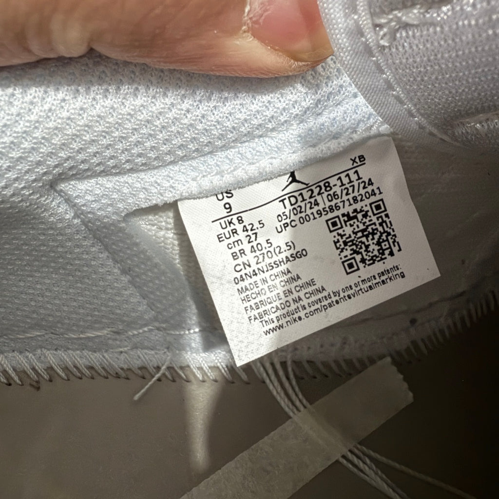 Jordan 1 Low x Travis Scott 'White Party'