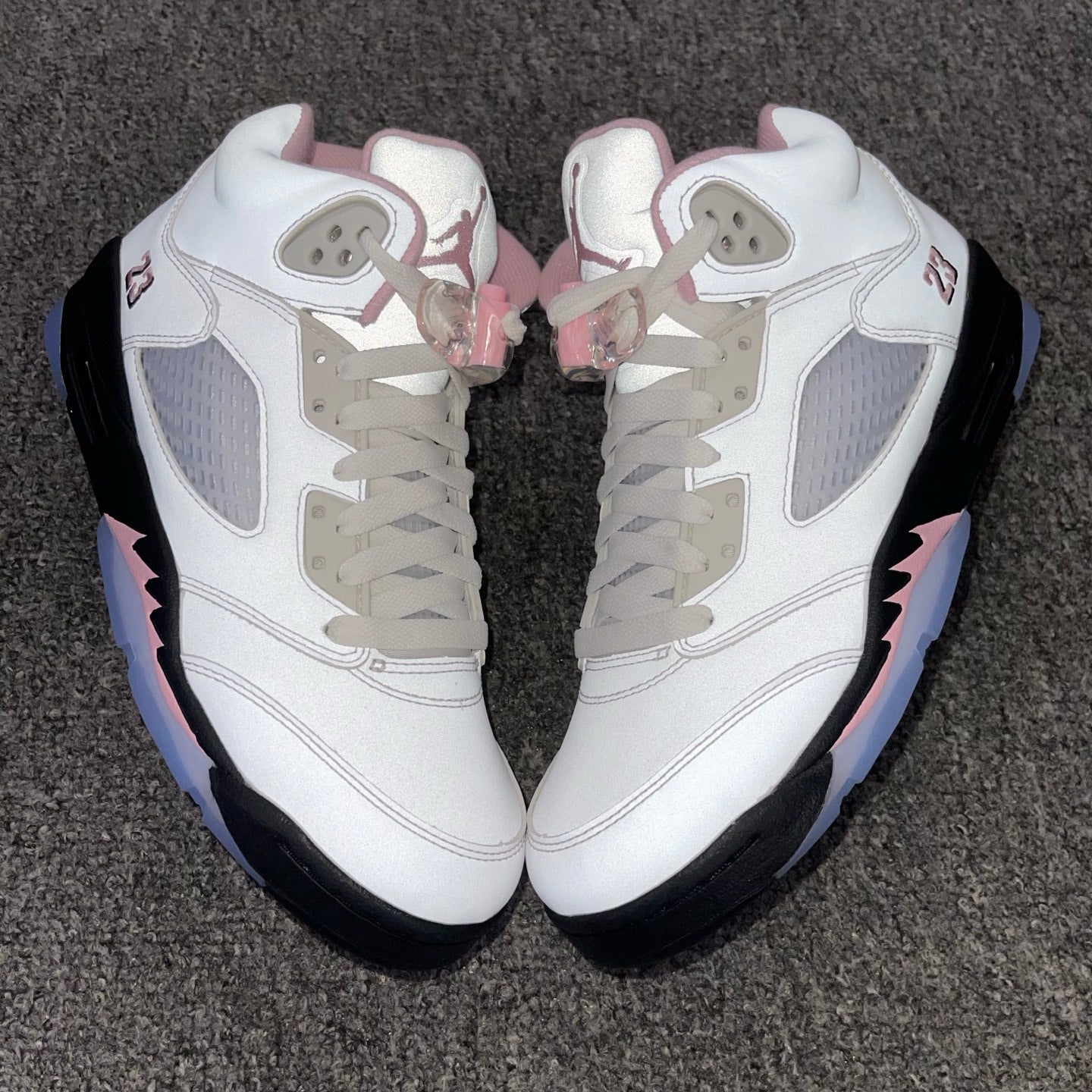 Jordan 5 Retro 'Medium Soft Pink'