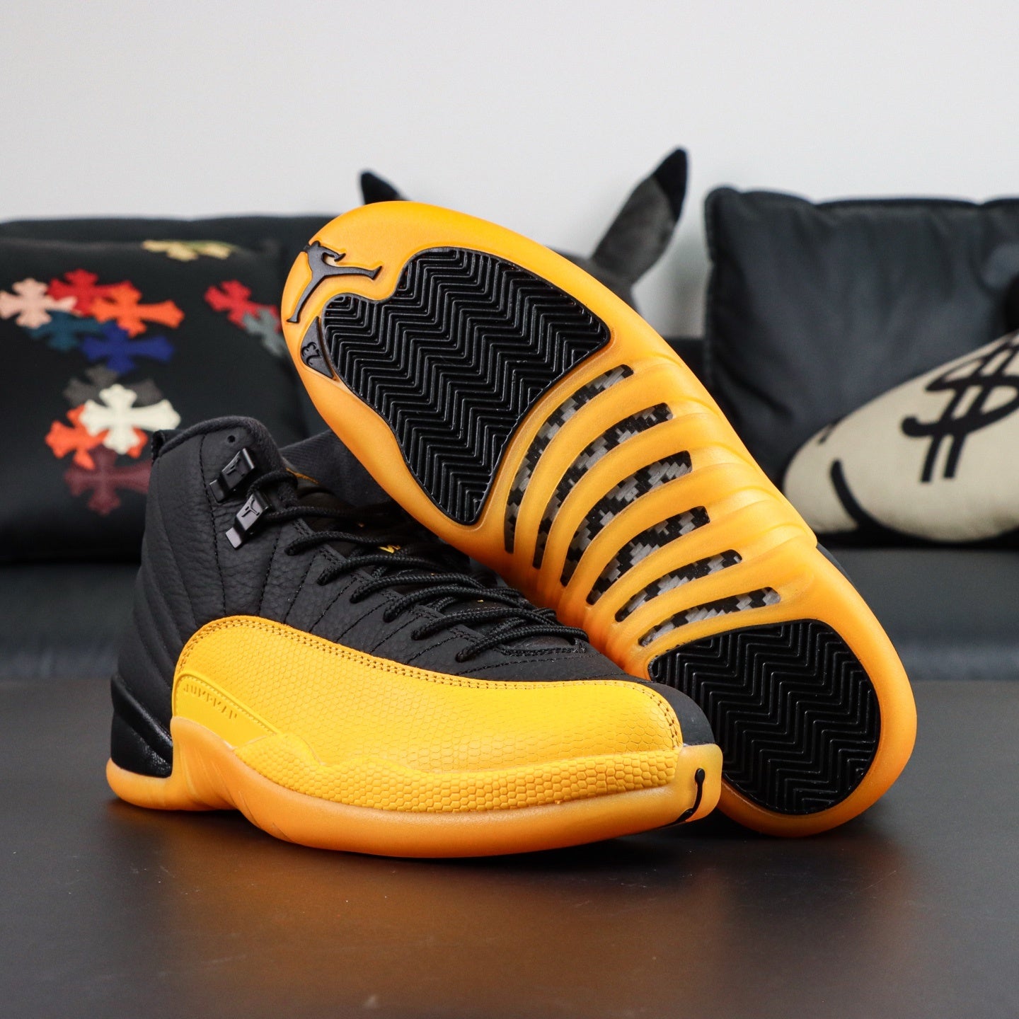 Jordan 12 Retro 'University Gold'