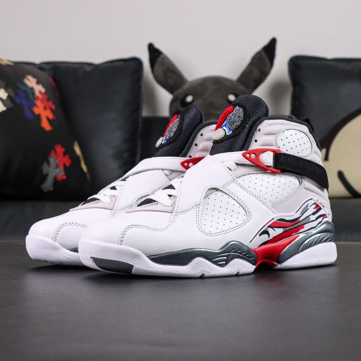 Jordan 8 'Bugs Bunny' 2025
