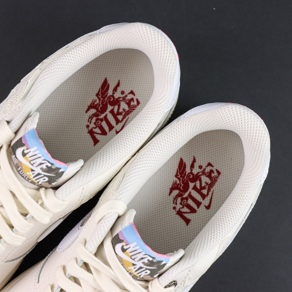 Nike Air Force 1 '07 SE 'LNY'