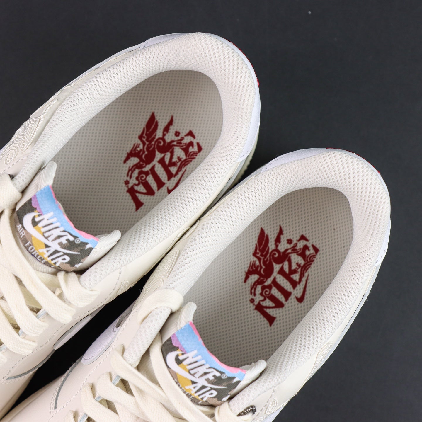Nike Air Force 1 '07 SE 'LNY'