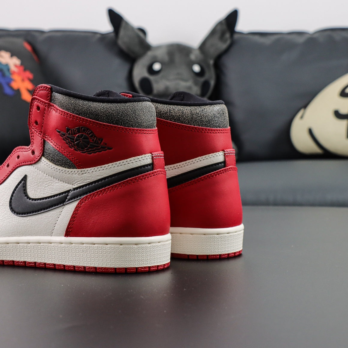 Jordan 1 Retro High OG 'Chicago Lost & Found'