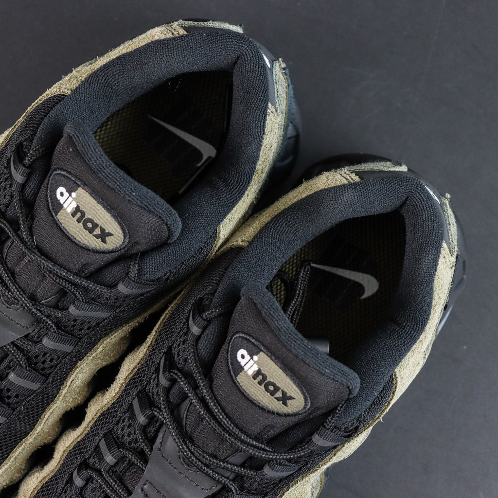 Nike Air Max 95 x Undefeated 'Medium Olive' (Geo La Brea)