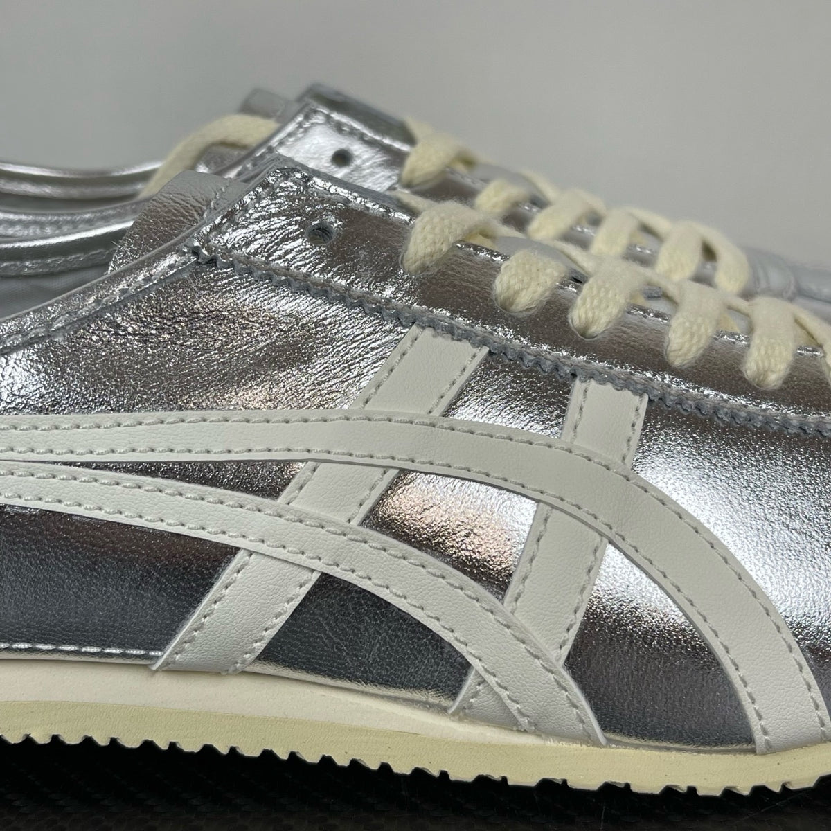 Onitsuka Tiger Mexico 66 'Silver Off-White'