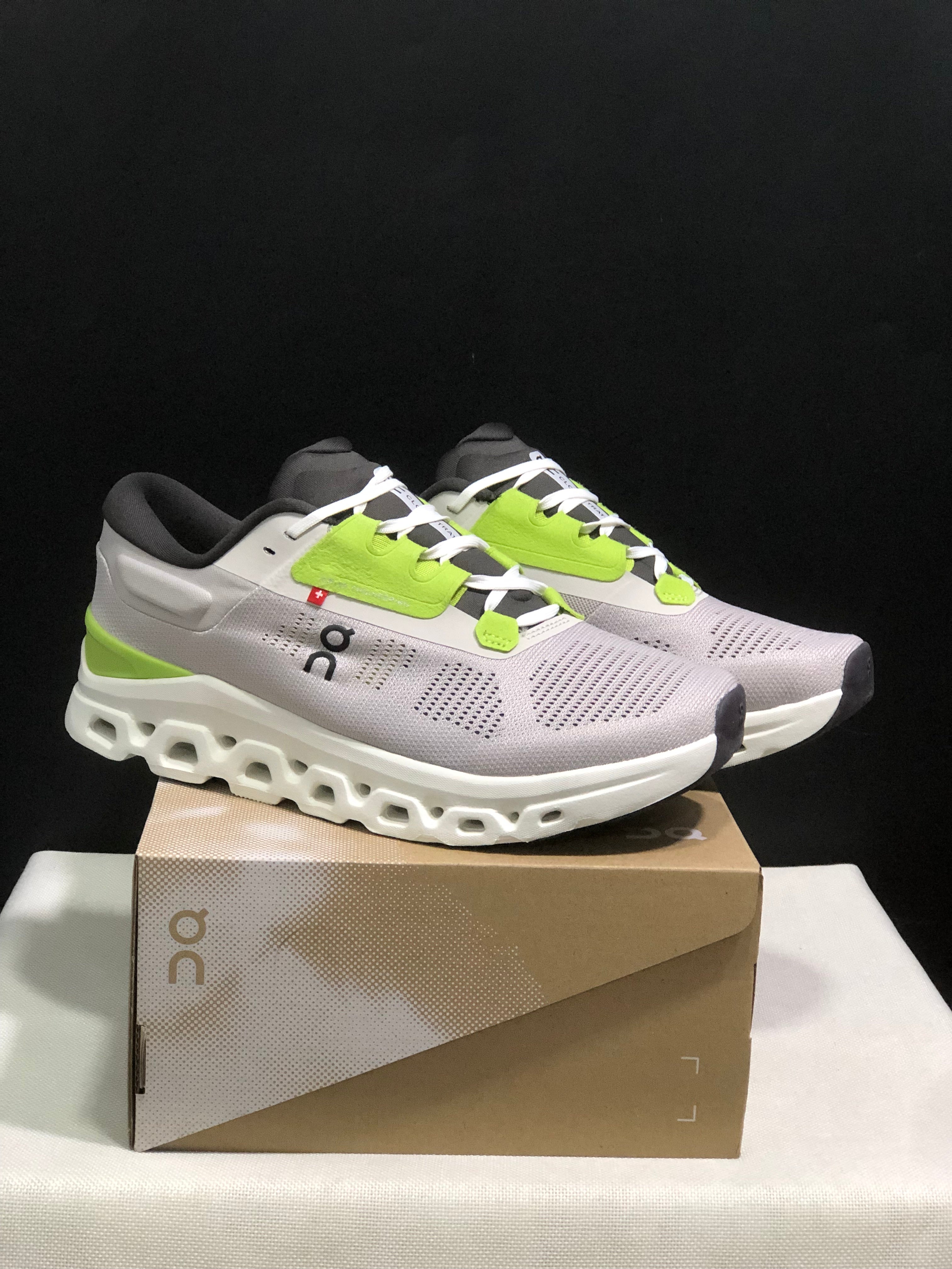 Cloudstratus 3 'Pearl | Ivory'